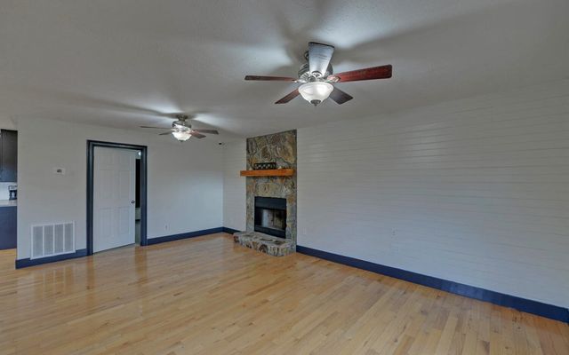 16 Bell Lane, Morganton, NC 28906