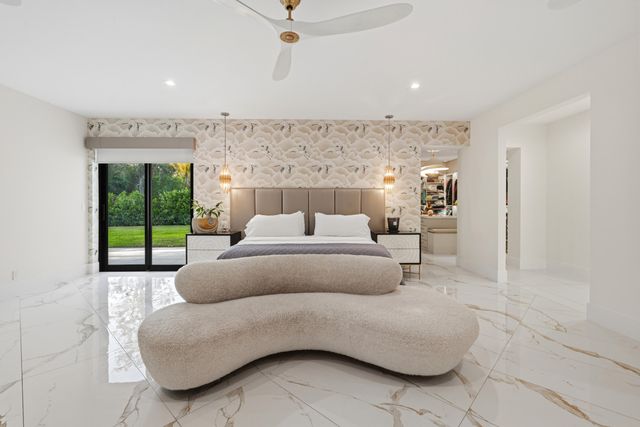17872 W Fieldbrook Circle W, Boca Raton, FL 33496