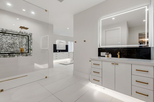 17872 W Fieldbrook Circle W, Boca Raton, FL 33496