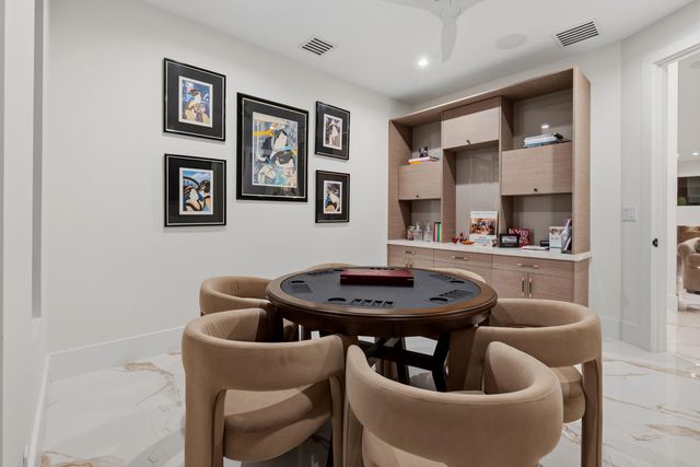 17872 W Fieldbrook Circle W, Boca Raton, FL 33496