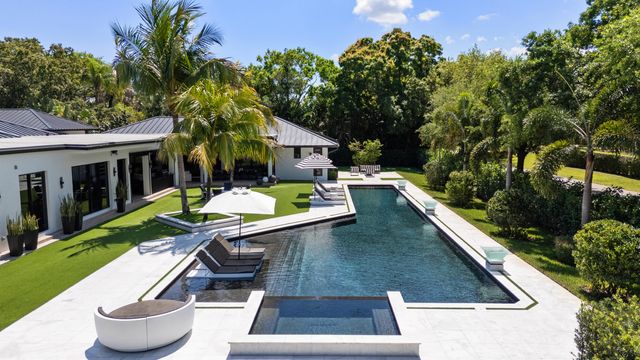 17872 W Fieldbrook Circle W, Boca Raton, FL 33496
