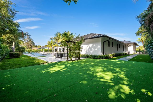 17872 W Fieldbrook Circle W, Boca Raton, FL 33496
