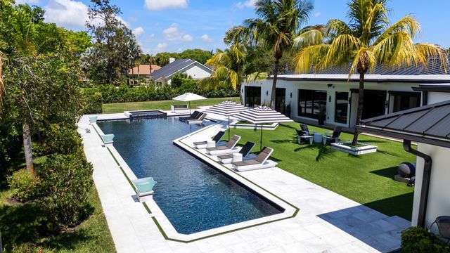 17872 W Fieldbrook Circle W, Boca Raton, FL 33496