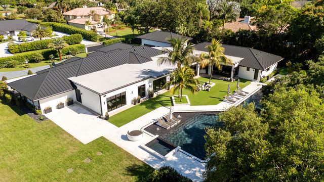 17872 W Fieldbrook Circle W, Boca Raton, FL 33496