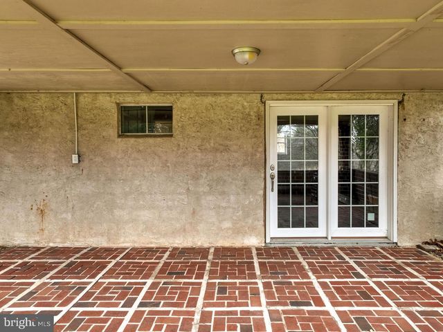 1822 LITTLE CONESTOGA RD, Elverson, PA 19520
