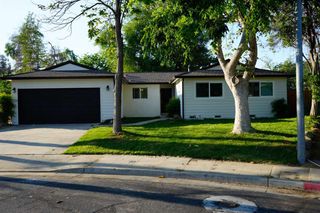 2214 Fordham Avenue, Clovis, CA 93611
