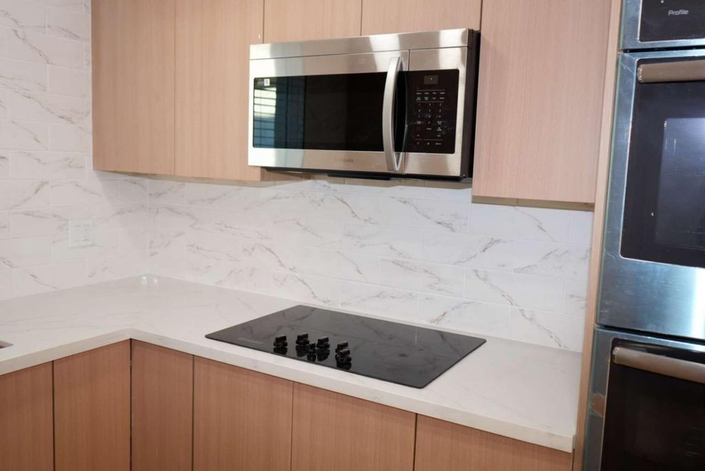 Image 14 of property listing at 2214 Fordham Avenue, Clovis, CA 93611