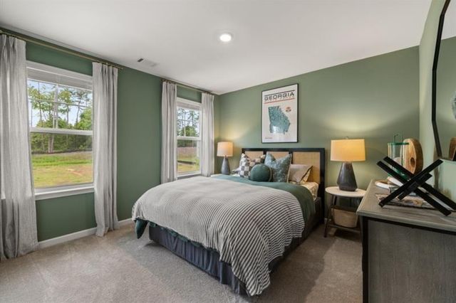 422 Red Dragon Drive, Jefferson, GA 30549