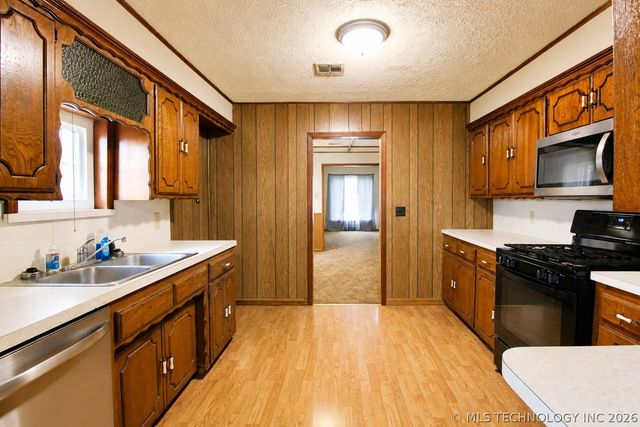103 S Luella Street, Dewar, OK 74431