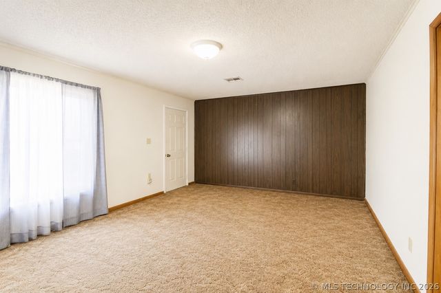 103 S Luella Street, Dewar, OK 74431