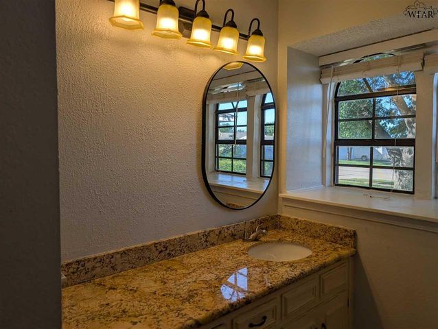 5132 LANGFORD LANE, Wichita Falls, TX 76310
