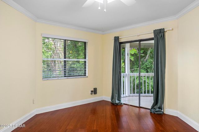 8 Oakmont Court, Palm Coast, FL 32137