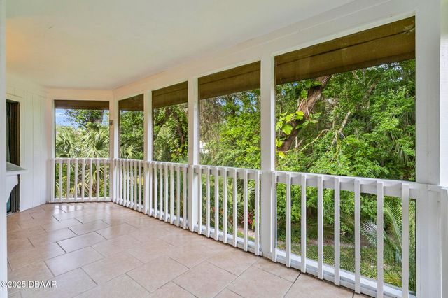 8 Oakmont Court, Palm Coast, FL 32137