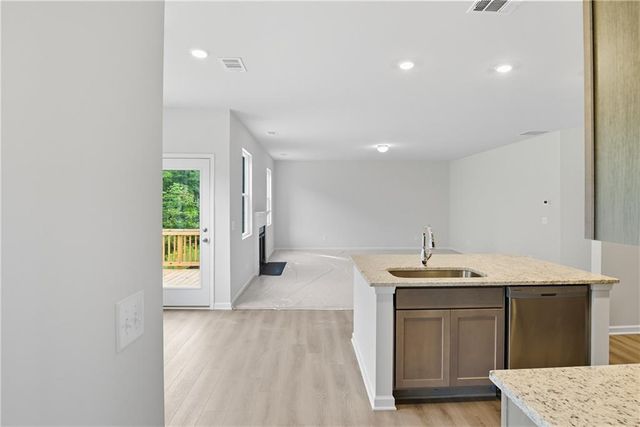 725 Oakmont Trace, Canton, GA 30114