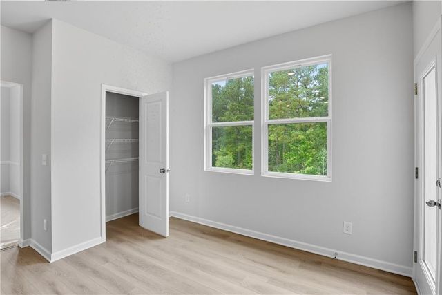 725 Oakmont Trace, Canton, GA 30114