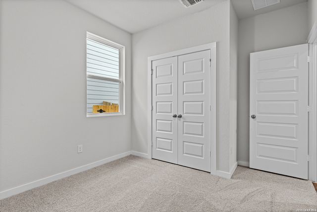 5527 Franklin Hills, Von Ormy, TX 78073