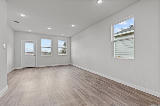 5527 Franklin Hills, Von Ormy, TX 78073