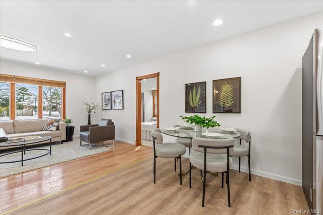 85 Briarcliff Road, Westbury, NY 11590