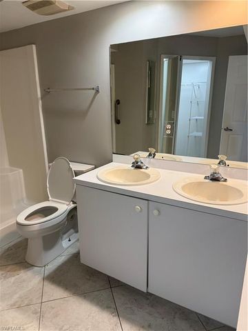 15415 Cedarwood LN 3, Naples, FL 34110