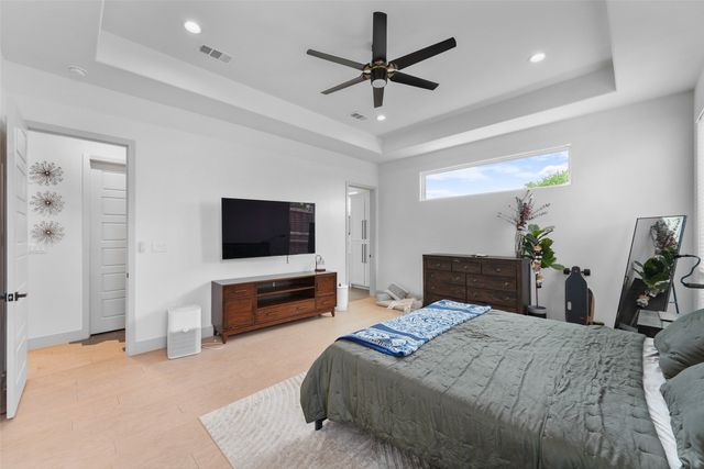 6715 Tyree Street, Dallas, TX 75209