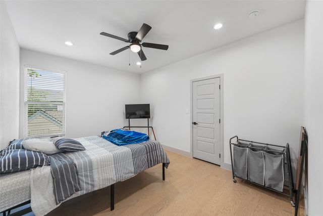 6715 Tyree Street, Dallas, TX 75209