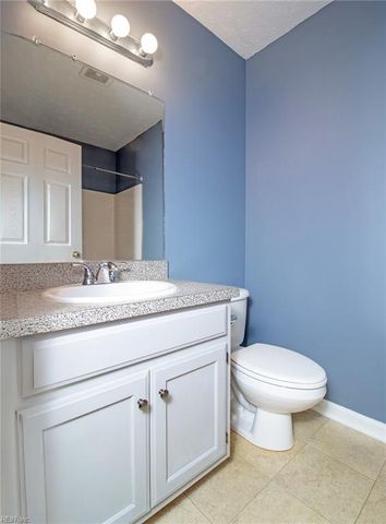 17 Ireland ST, Hampton, VA 23663