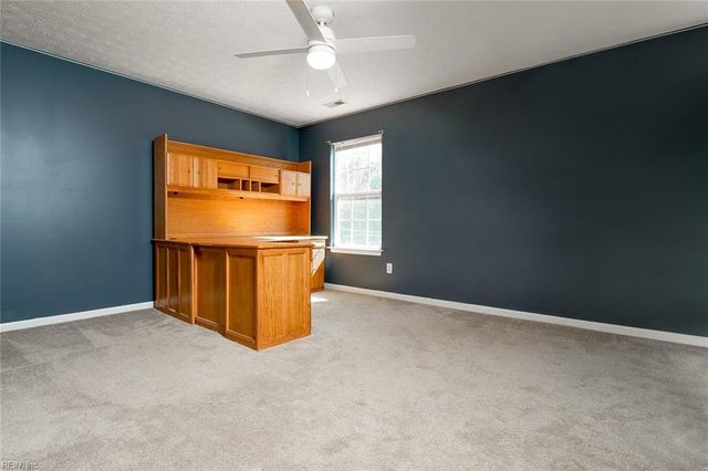17 Ireland ST, Hampton, VA 23663