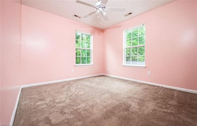 17 Ireland ST, Hampton, VA 23663