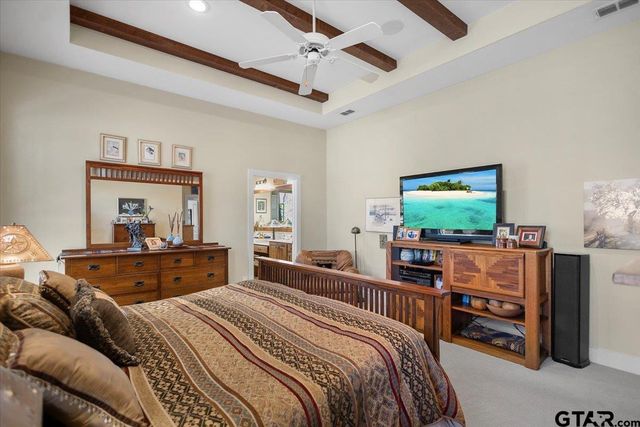 24050 Red Azalea Ln., Lindale, TX 75771