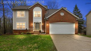 1133 Walloon Way, Orion Charter Township, MI 48360
