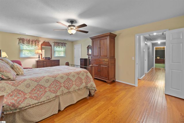 67 Washington Drive, Piedmont, SC 29673