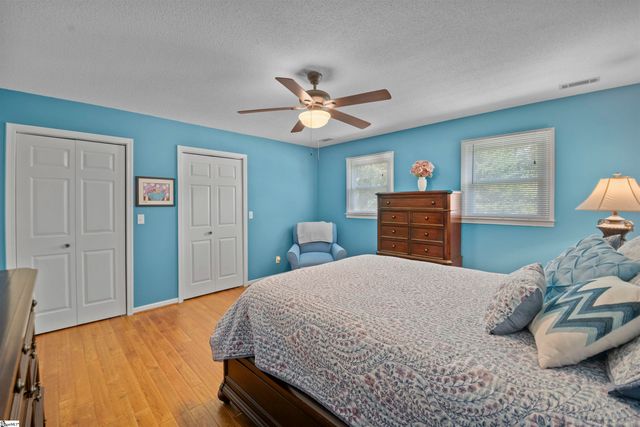 67 Washington Drive, Piedmont, SC 29673