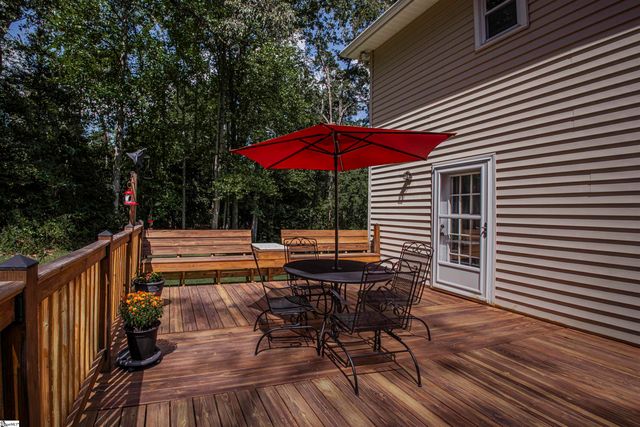 67 Washington Drive, Piedmont, SC 29673