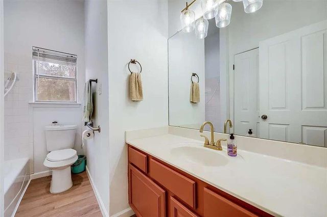 107 Patricia RD, Georgetown, TX 78628