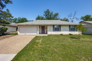 909 Key Colony Drive, Garland, TX 75043