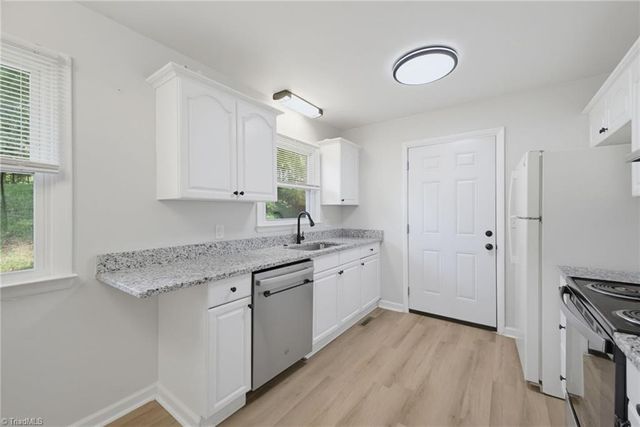 1320 Underwood Avenue, Winston-salem, NC 27105