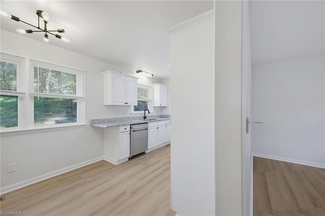 1320 Underwood Avenue, Winston-salem, NC 27105