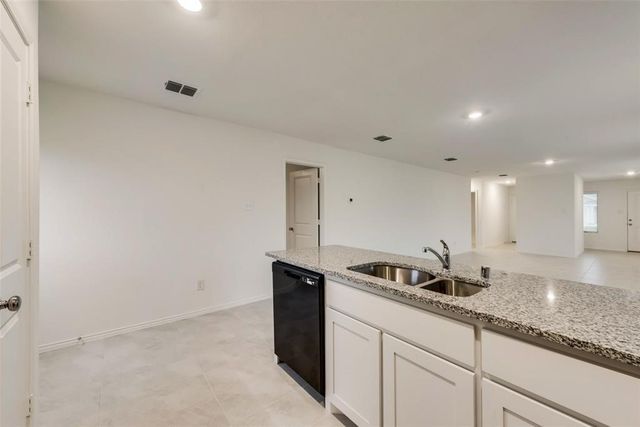 9724 Skyhawk Avenue, Fort Worth, TX 76179