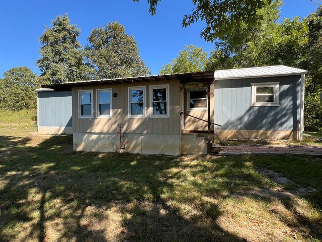 5210 County Road 5490, Willow Springs, MO 65793