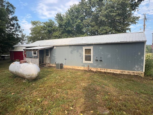 5210 County Road 5490, Willow Springs, MO 65793