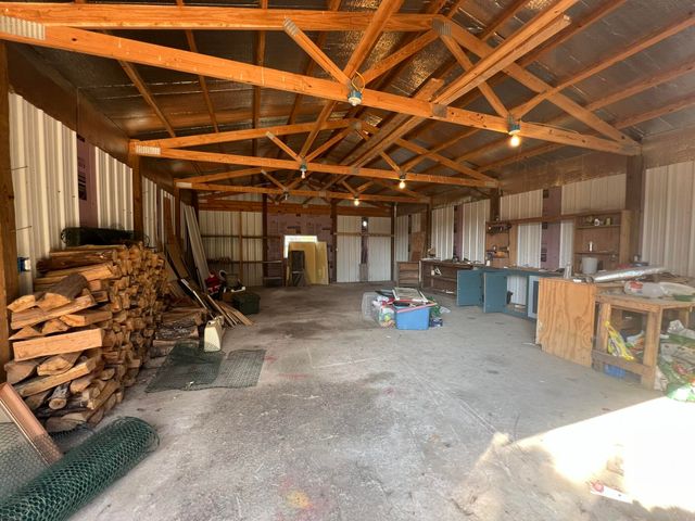 5210 County Road 5490, Willow Springs, MO 65793