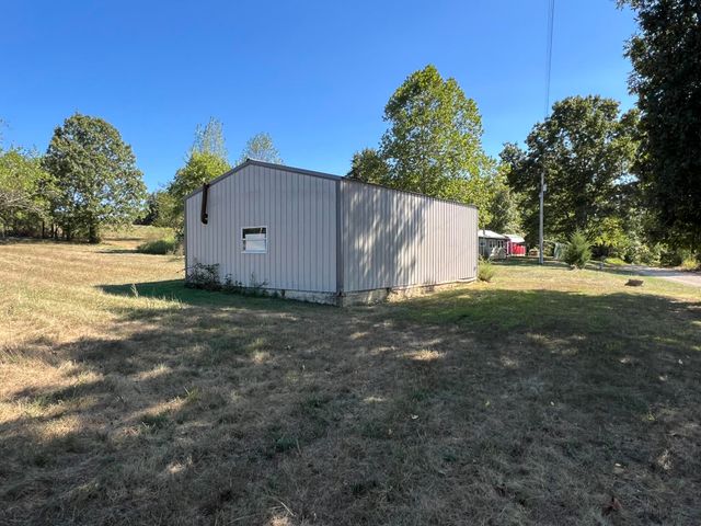 5210 County Road 5490, Willow Springs, MO 65793