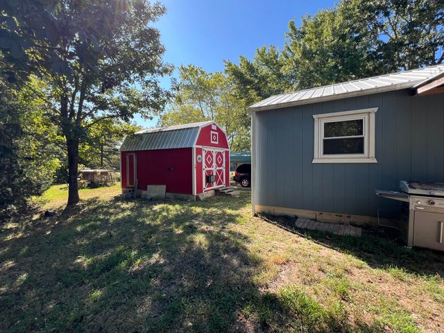 5210 County Road 5490, Willow Springs, MO 65793