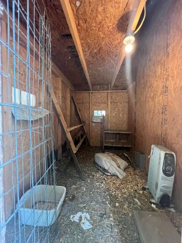 5210 County Road 5490, Willow Springs, MO 65793