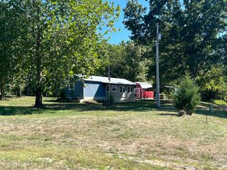 5210 County Road 5490, Willow Springs, MO 65793