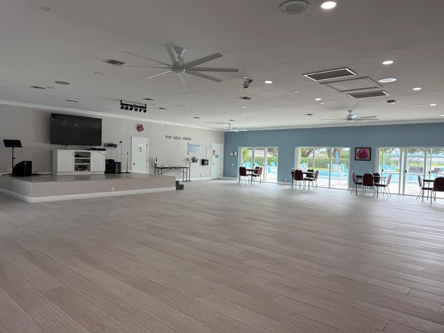5409 LAKEFRONT Boulevard D, Delray Beach, FL 33484