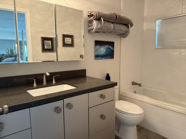 5409 LAKEFRONT Boulevard D, Delray Beach, FL 33484