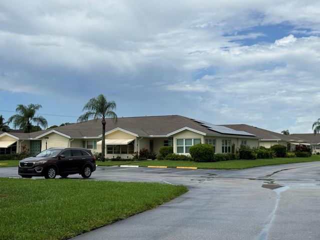 5409 LAKEFRONT Boulevard D, Delray Beach, FL 33484