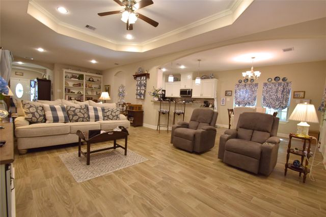 42 Trail Lake, Trinity, TX 75862