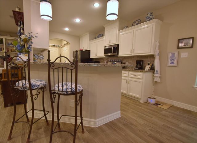 42 Trail Lake, Trinity, TX 75862